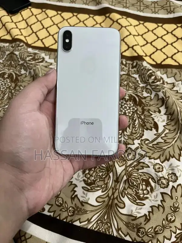 Premium Smartphone 256GB Storage Full Screen Display