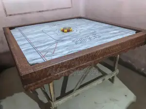 Marble Dabbu Premium Piece with Striker