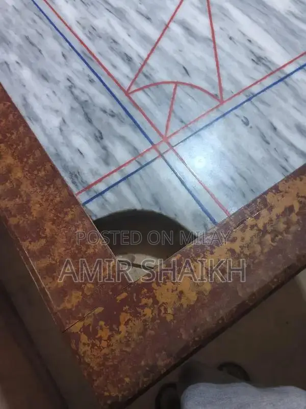 Marble Dabbu Premium Piece with Striker