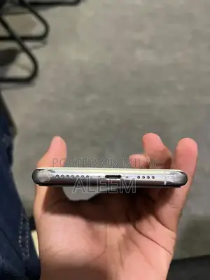 Apple iPhone 11 Pro Max 256GB PTA Approved Smartphone