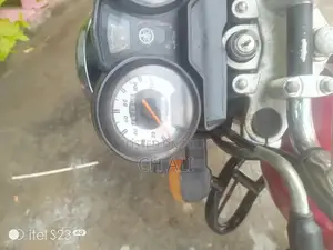 Yamaha YBZ 125 DX Motorcycle - Low Mileage Single-Cylinder Bike