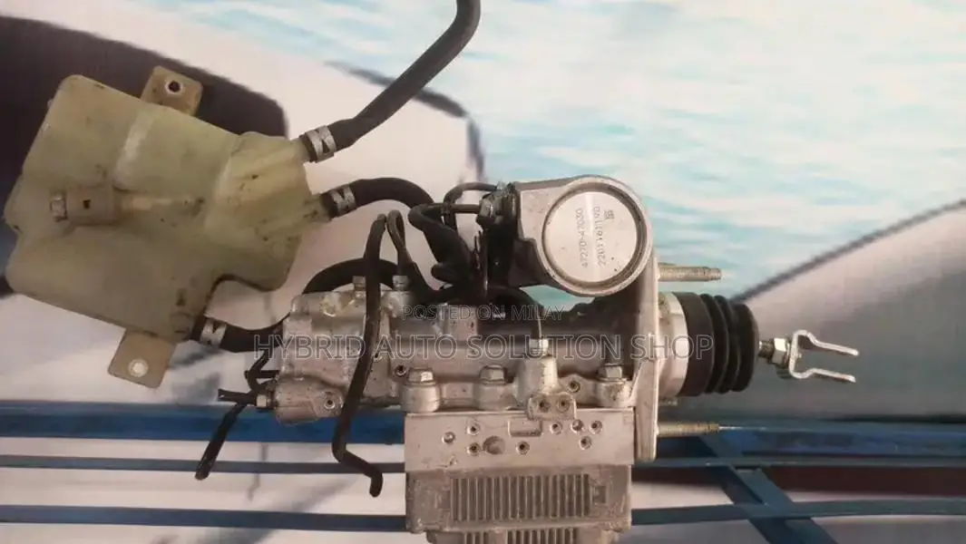 Toyota Prius Hybrid Battery and ABS Replacement Parts