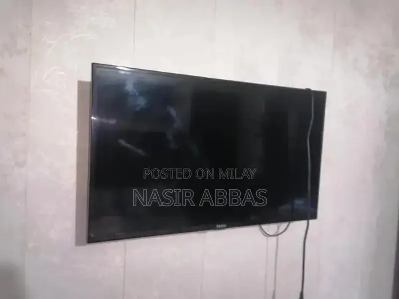 Haier LED Projector - Like New Condition