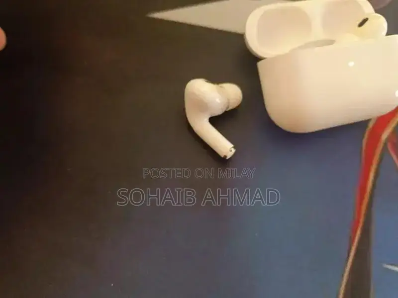 Apple AirPods Pro 2nd Generation Wireless Earbuds