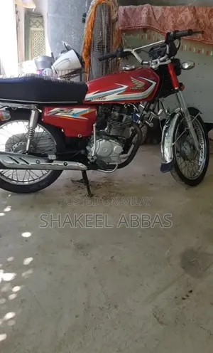 Photo - New Honda 2016 Red