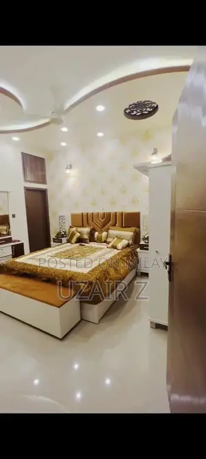 Photo - Complete 4-Piece Bedroom Furniture Set with Bed and Mattress