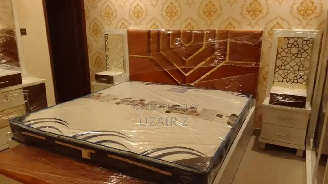 Complete 4-Piece Bedroom Furniture Set with Bed and Mattress