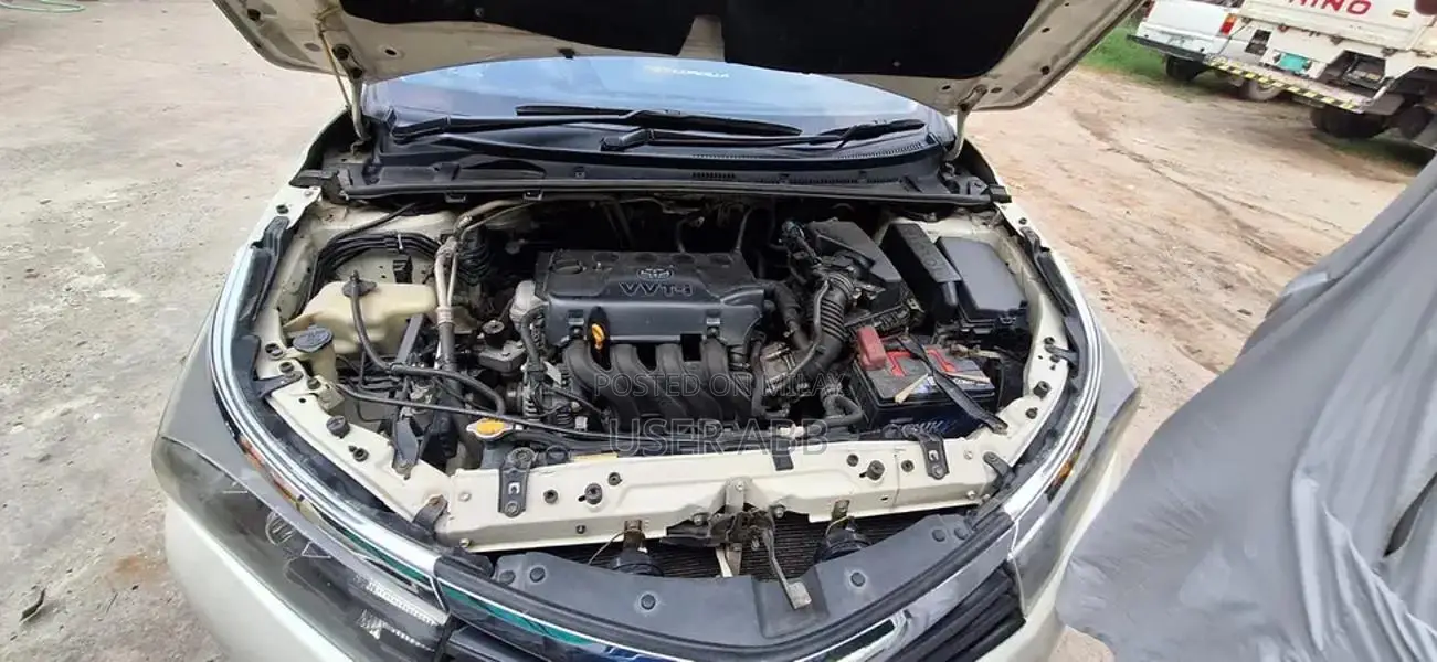 Toyota Corolla Gli Sedan 2016 Excellent Condition