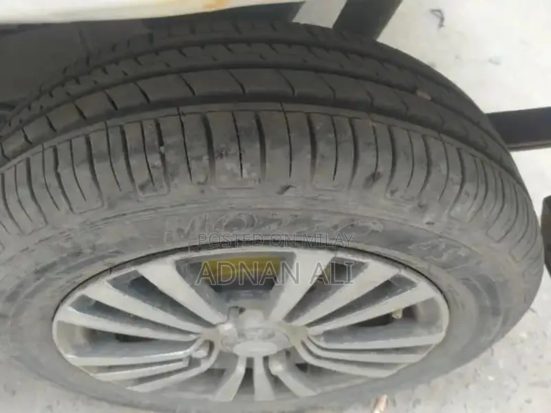 Suzuki Mehran VXR Compact Sedan - 2005 Model