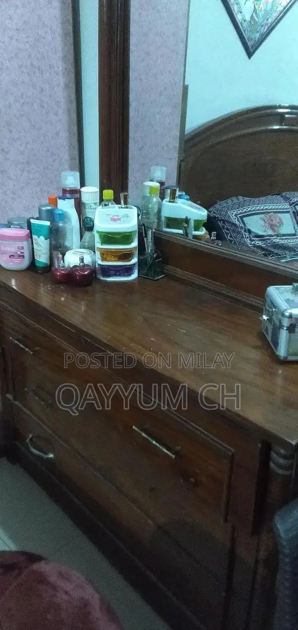 King-Size Bed Set with Side Tables and Mirror Frame