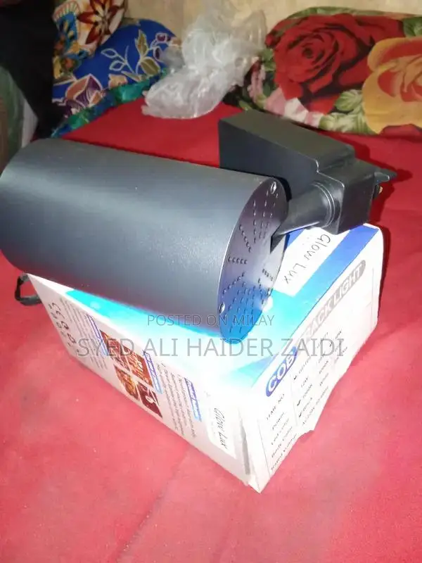 Modern Track Lighting System - Contemporary Indoor Illumination