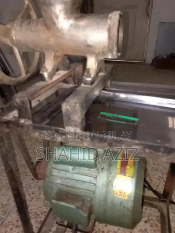 Heavy-Duty Professional Coffee Grinder for Home and Commercial Use