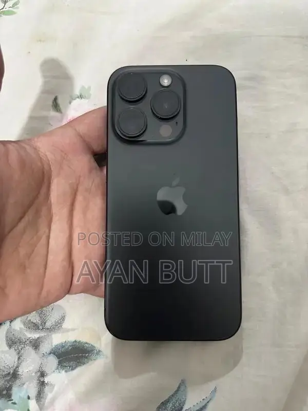 Premium Apple Smartphone 128GB Black Titanium Edition