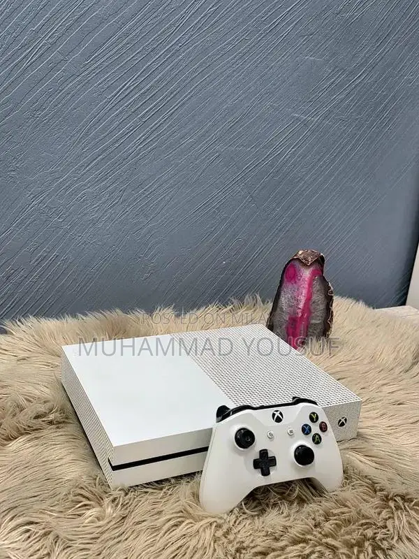Xbox S One Gaming Console with Original Controller