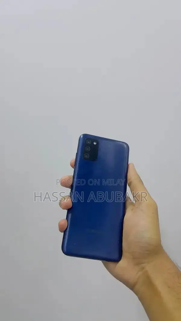 Samsung Budget Smartphone with Fingerprint Unlock