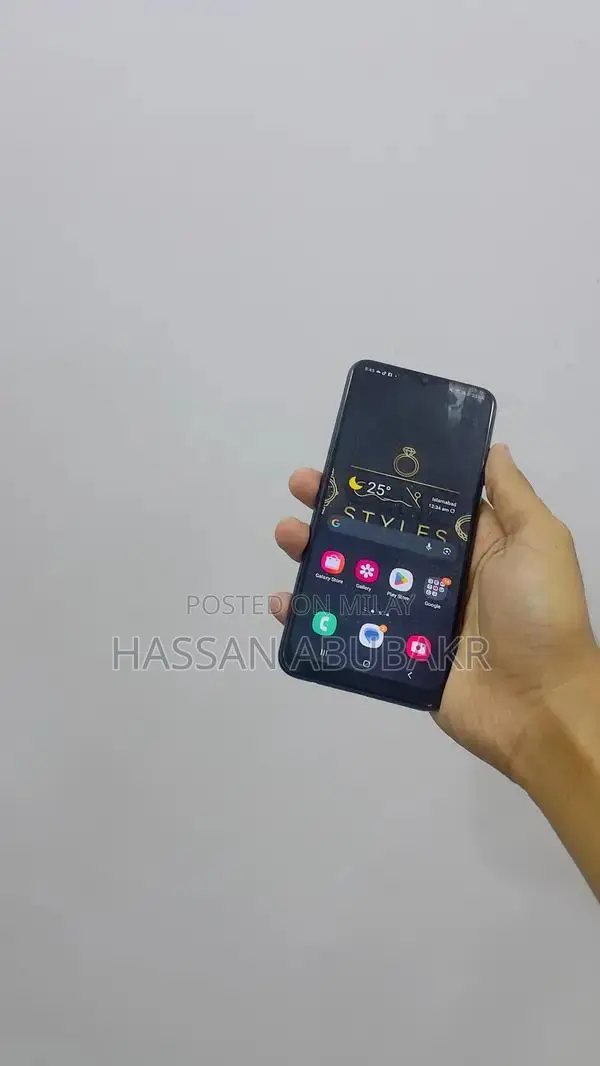 Samsung Budget Smartphone with Fingerprint Unlock