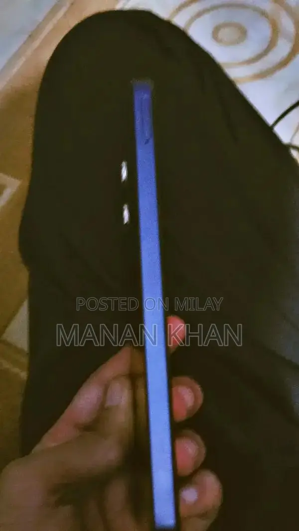 Sego Neo Compact Smartphone with Dual SIM Capability