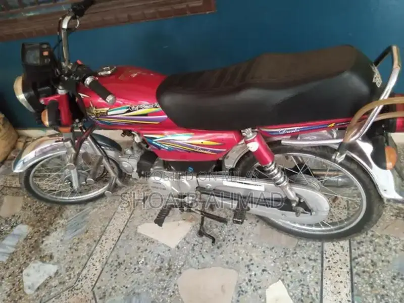 Used Bike in Excellent Condition - Low Mileage