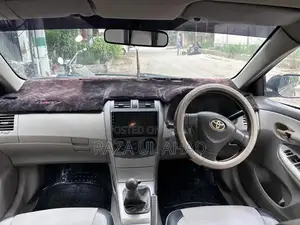 Toyota Corolla GLi Sedan - Reliable Compact Car