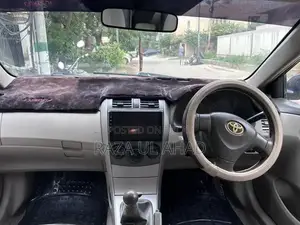 Toyota Corolla GLi Sedan - Reliable Compact Car