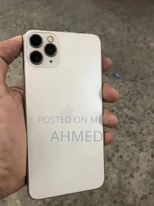 Apple iPhone 11 Pro Max 64GB Unlocked Smartphone