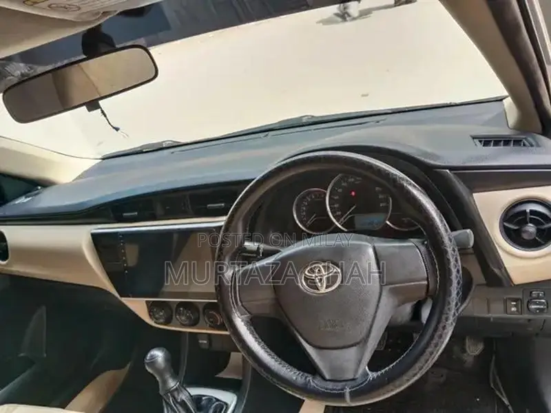 Toyota Corolla 2017 Sedan - Clean Condition Low Mileage