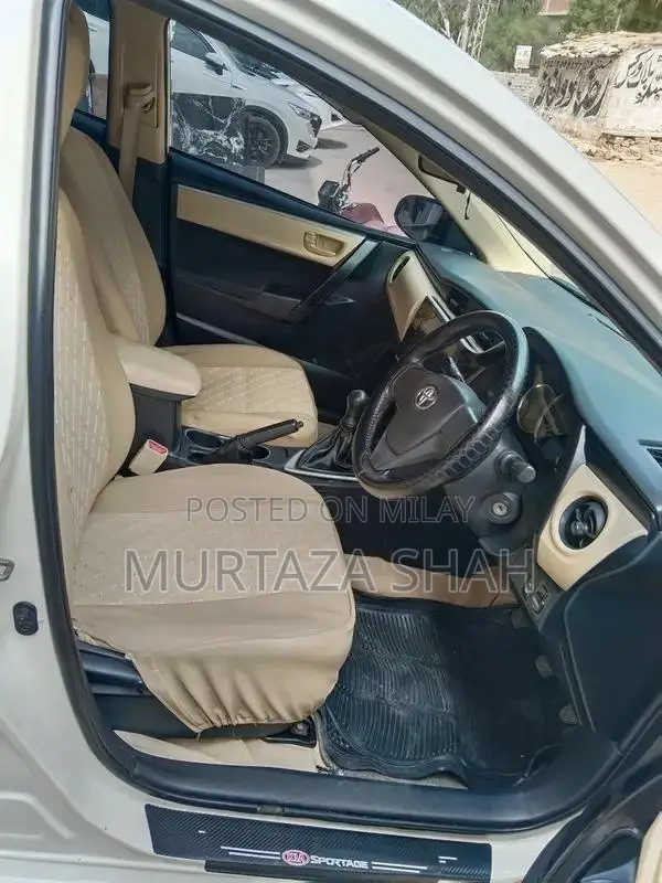 Toyota Corolla 2017 Sedan - Clean Condition Low Mileage