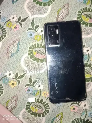 Vivo V23e Smartphone - 8GB RAM, 128GB Storage, Great Condition