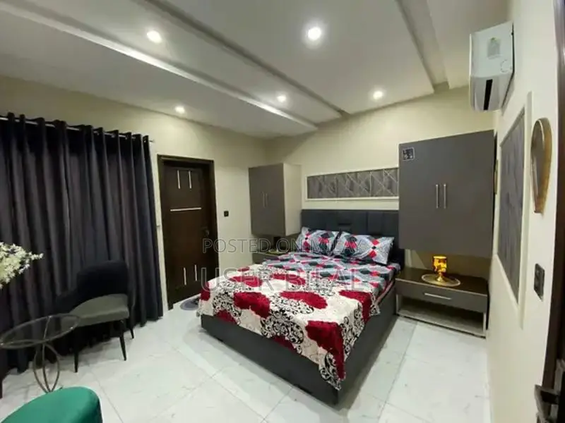 Luxury 1-Bedroom Short Stay Apartment in Bahria Town