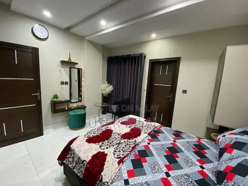 Luxury 1-Bedroom Short Stay Apartment in Bahria Town