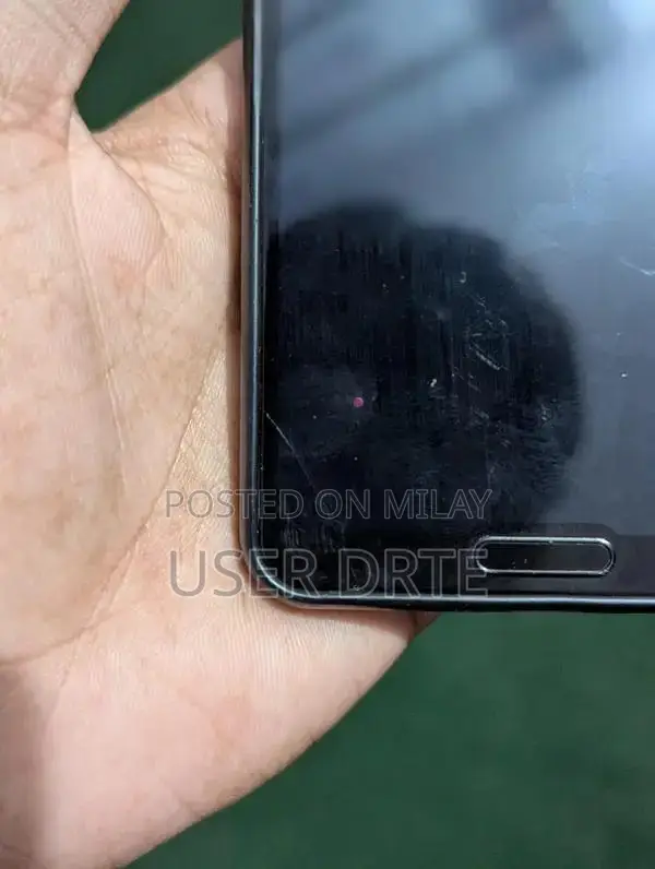 Ultra-Fast 12/256GB Smartphone with Best Camera