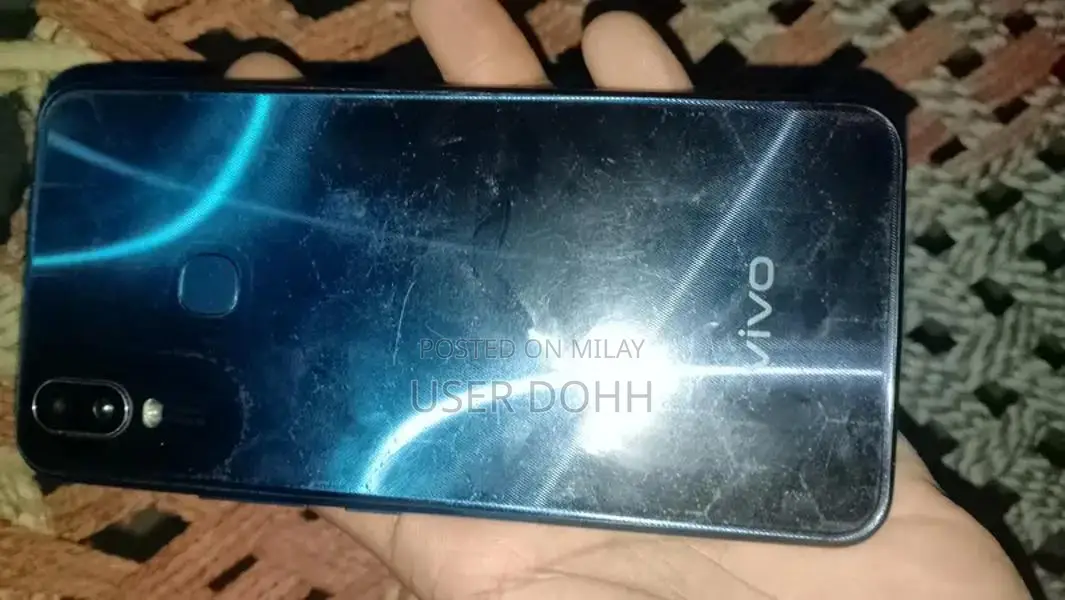 Vivo Y11 3/32 Budget Smartphone with Dual SIM