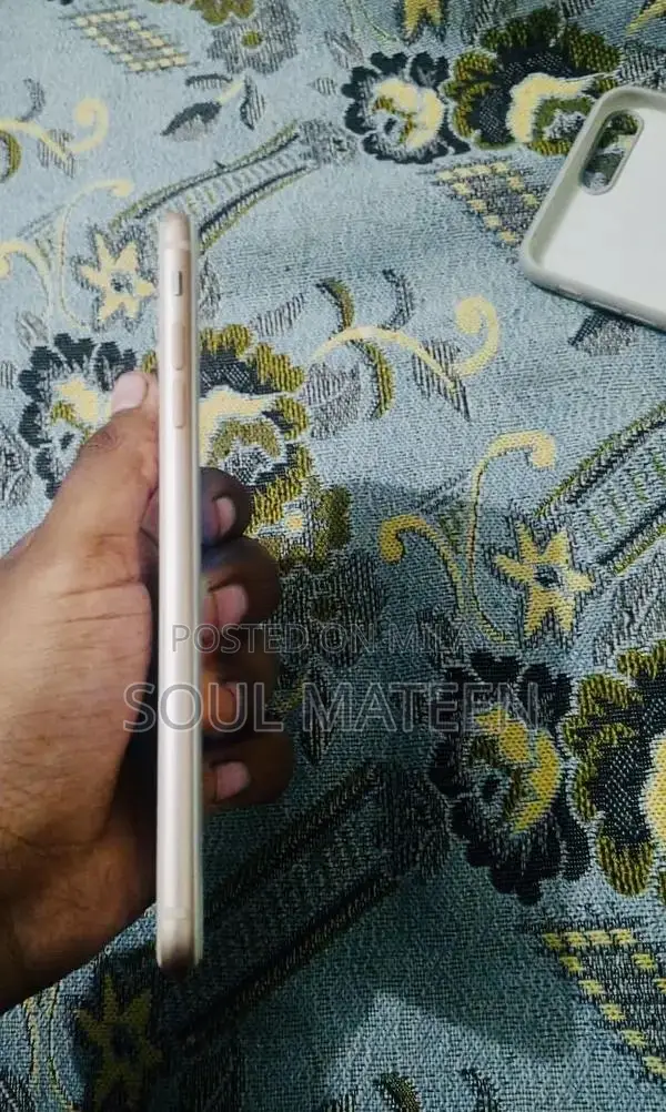 Apple iPhone 8 Plus 256GB Smartphone