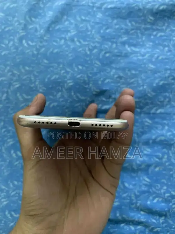 Dual SIM Smartphone with 2GB RAM and 16GB Storage