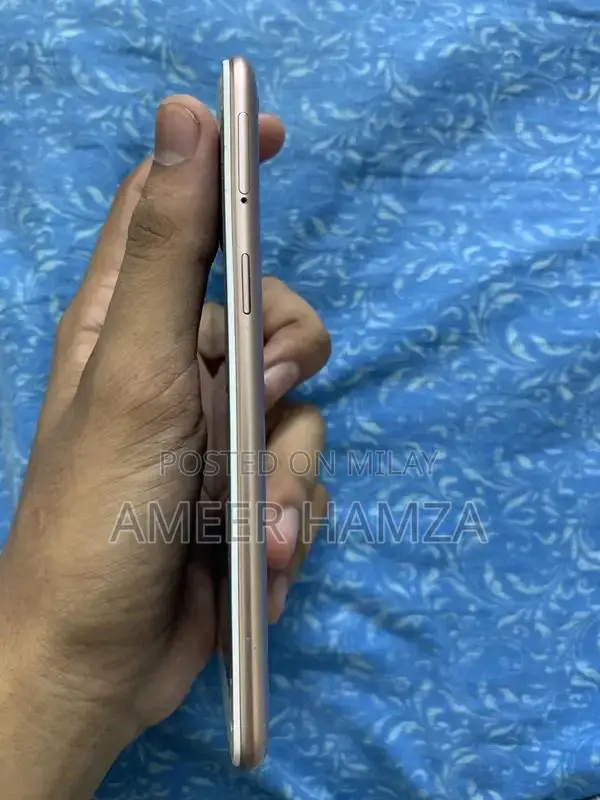 Dual SIM Smartphone with 2GB RAM and 16GB Storage