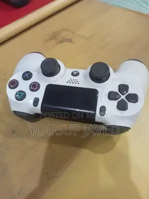Photo - PlayStation 4 Original DualShock 4 Gaming Controller