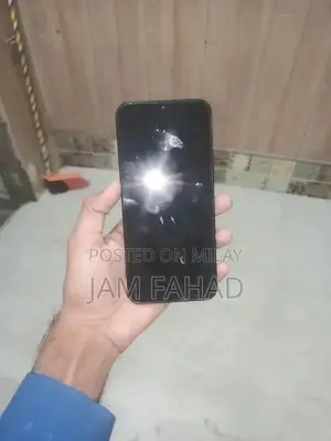 Infinix Hot 10i Smartphone Quad Camera 4GB RAM 128GB Storage