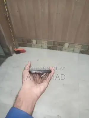 Infinix Hot 10i Smartphone Quad Camera 4GB RAM 128GB Storage