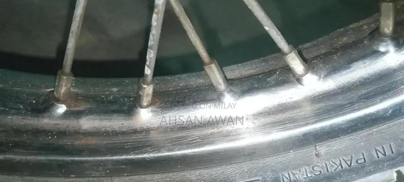 High-Performance Motorcycle - 18+19 Model with Powerful Engine