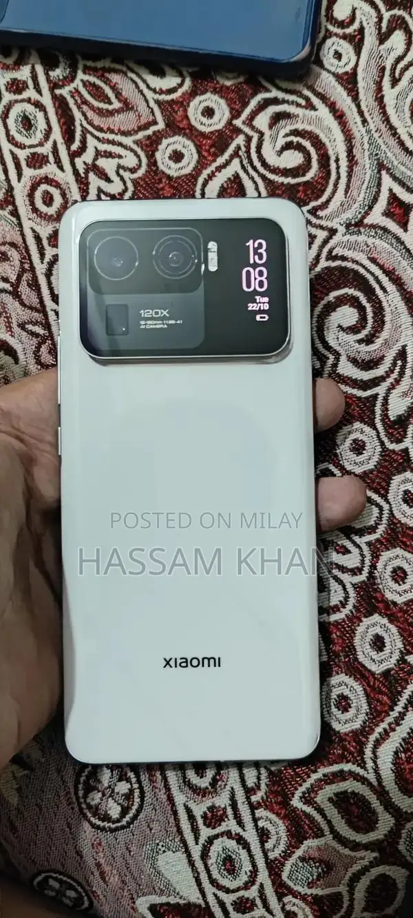 Mi 11 Ultra Flagship Smartphone High-Performance Mobile Device