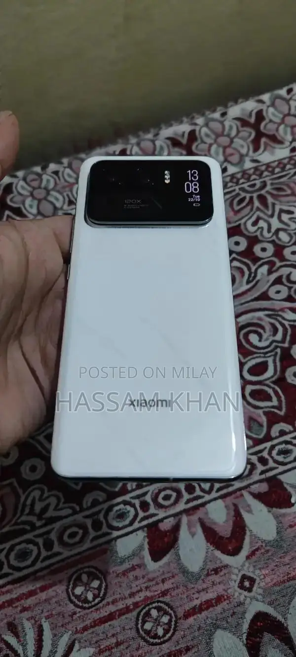 Mi 11 Ultra Flagship Smartphone High-Performance Mobile Device