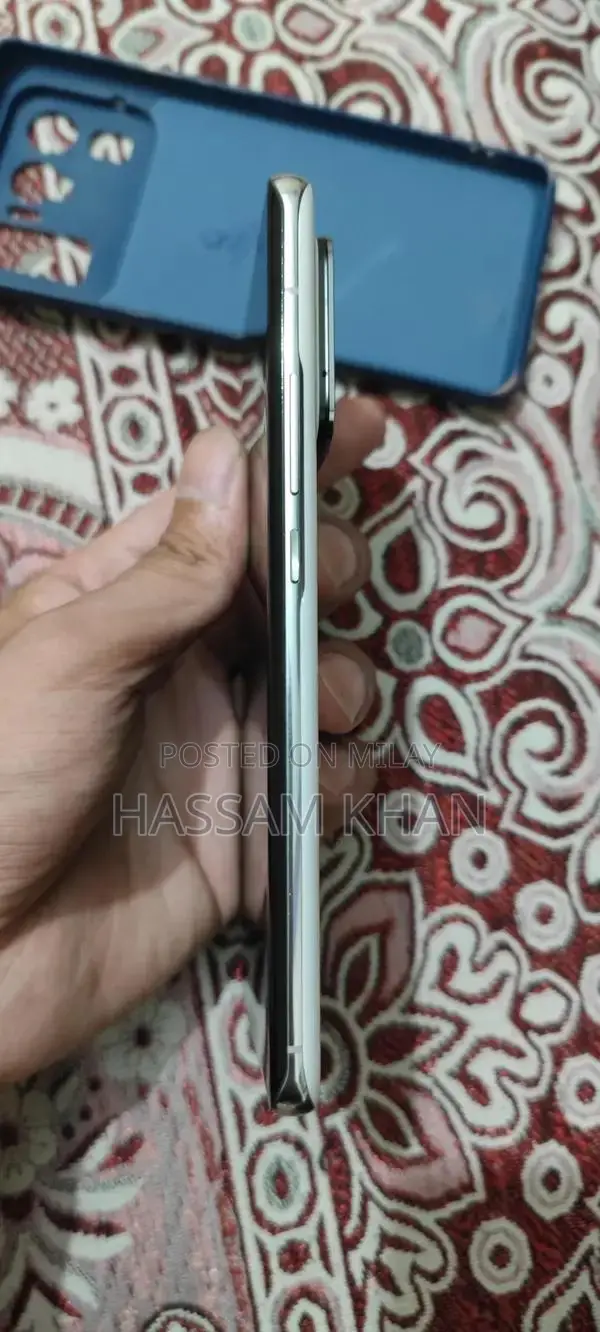 Mi 11 Ultra Flagship Smartphone High-Performance Mobile Device