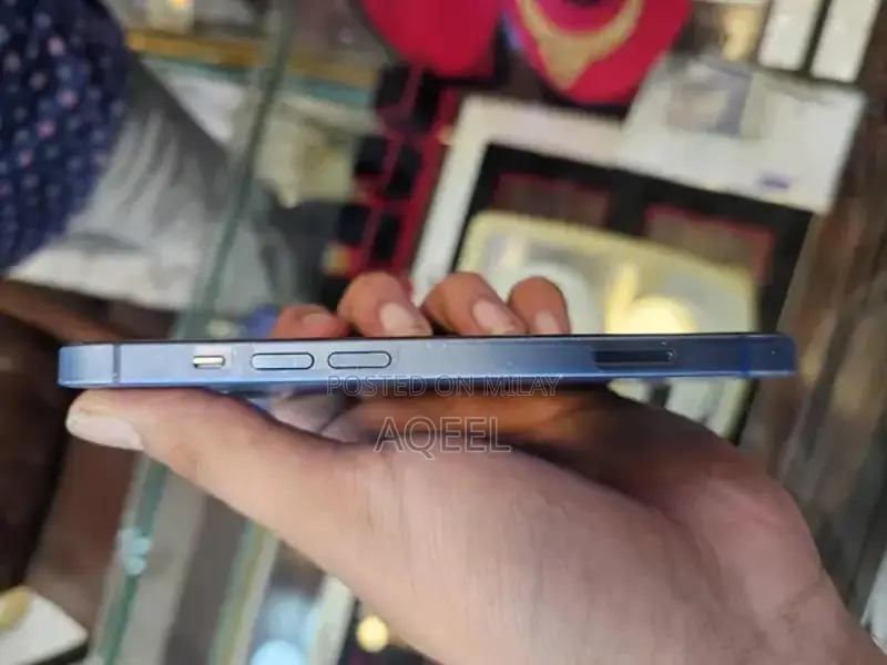 Apple iPhone 13 128GB Blue Smartphone