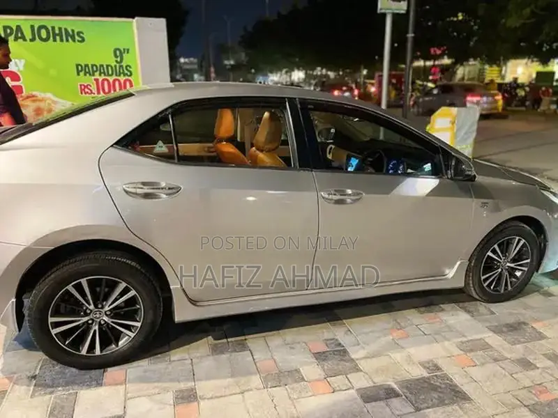 Toyota Sedan - Reliable Used Vehicle with Multiple Options