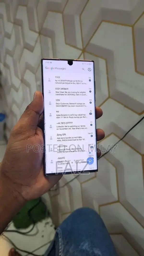 Samsung Galaxy S22 Ultra Smartphone - Premium Mobile Device