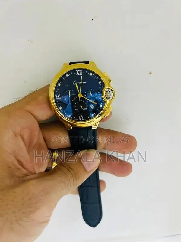 Stylish Analog Wristwatch - Classic Design, Premium Quality Timepiece