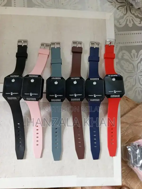 Stylish Analog Wristwatch - Classic Design, Premium Quality Timepiece