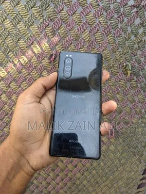 New Sony Xperia 5 128 GB Black