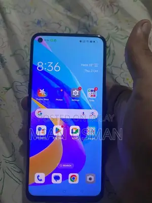 High-Performance Smartphone with Large Memory Capacity