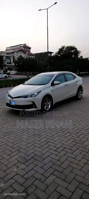 Toyota Corolla Gli Sedan 2017 Model Automatic